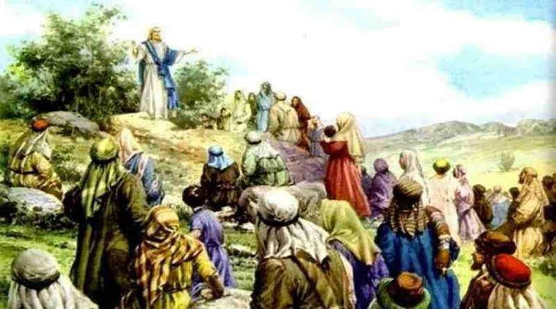 pintura de Jesus e uma multidão ao pé da montanha