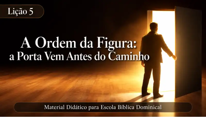 Homem Diante De Uma Porta Aberta